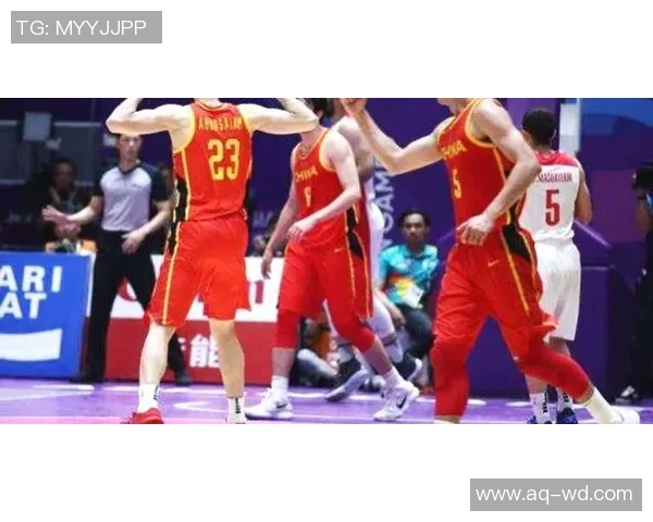2015年亚运会中国男篮迎战伊朗队全力争胜精彩瞬间回顾